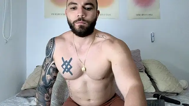 Snapshot of Isaac_Carter chatting on January 15, 2026, 10:35 pm Isaac Carter online show from January 15, 2026, 10:35 pm