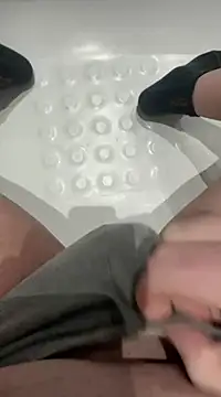 Snapshot of chrisssssss24 chatting on March 5, 2025, 10:43 pm chrisssssss24 online show from March 5, 2025, 10:43 pm