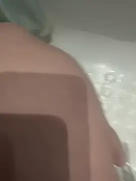 Snapshot of chrisssssss24 chatting on March 7, 2025, 6:22 pm chrisssssss24 online show from March 7, 2025, 6:22 pm