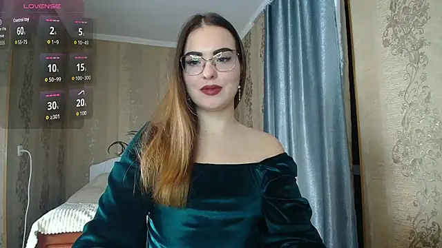 Snapshot of Leila_Kissyu chatting on February 22, 2026, 6:28 pm Leila Kissyu online show from February 22, 2026, 6:28 pm