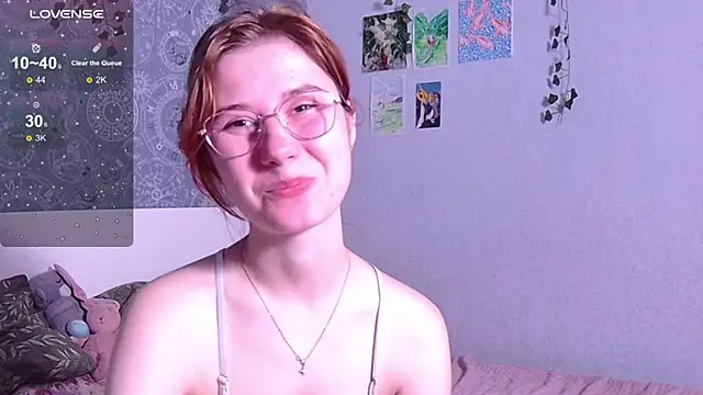 Snapshot of Cute_Cate404 chatting on September 21, 2025, 4:03 am Cute Cate404 online show from September 21, 2025, 4:03 am