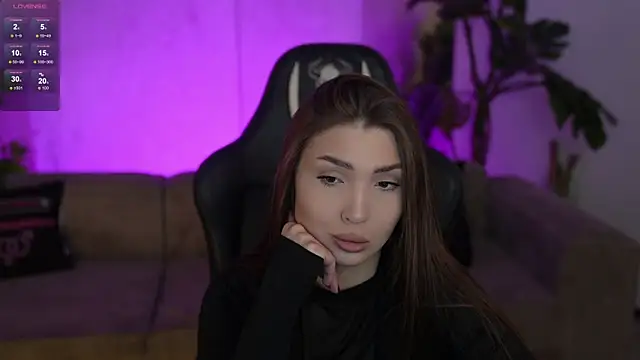 Snapshot of Billie054 chatting on November 28, 2025, 7:44 am Billie054 online show from November 28, 2025, 7:44 am