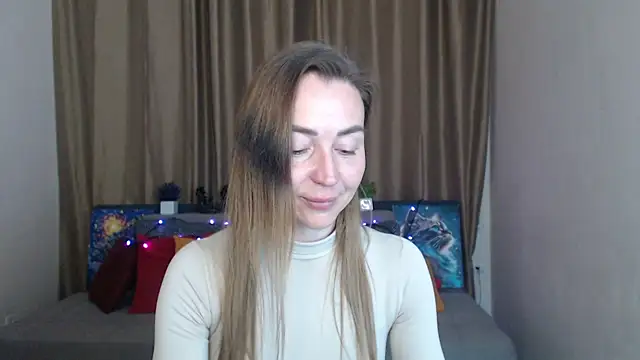 Snapshot of Kiss_julli88I chatting on March 10, 2025, 9:18 pm Kiss julli88I online show from March 10, 2025, 9:18 pm