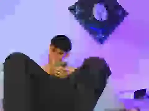 Snapshot of samevansx_ chatting on December 19, 2025, 4:25 pm samevansx online show from December 19, 2025, 4:25 pm