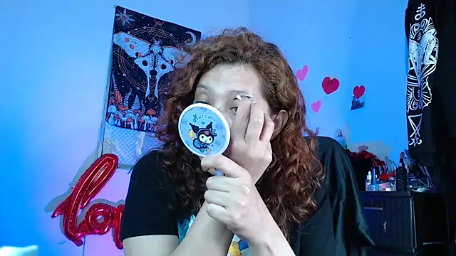 Snapshot of Luz_delunaa chatting on February 28, 2026, 12:11 am Luz delunaa online show from February 28, 2026, 12:11 am