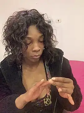 Nahomy gree online show from March 14, 2025, 4:43 am