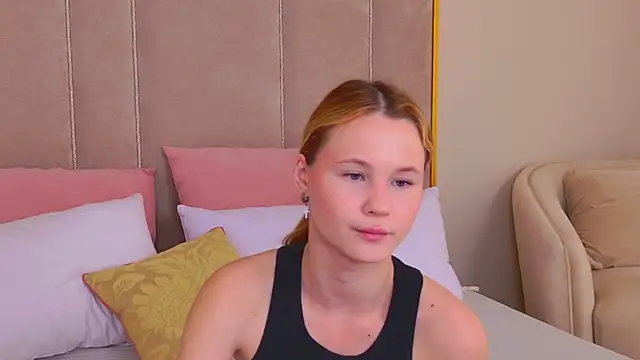 Snapshot of AmeliRoyse chatting on June 1, 2026, 3:58 pm AmeliRoyse online show from June 1, 2026, 3:58 pm