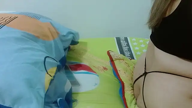 Milena Foox online show from October 30, 2025, 7:58 pm