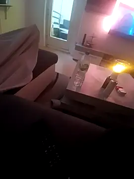 Snapshot of Berlin030000 chatting on March 6, 2025, 5:46 am Berlin030000 online show from March 6, 2025, 5:46 am