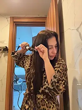 AleksandraRich online show from November 28, 2025, 1:08 am