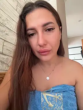 AleksandraRich online show from May 25, 2026, 1:22 am