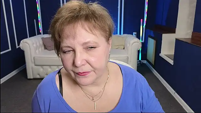 Snapshot of Kira_Kenet chatting on March 21, 2025, 3:02 pm Kira Kenet online show from March 21, 2025, 3:02 pm