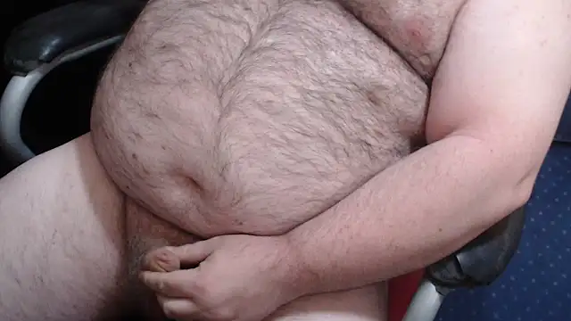 Snapshot of SmallBearUK chatting on September 11, 2025, 11:21 am SmallBearUK online show from September 11, 2025, 11:21 am