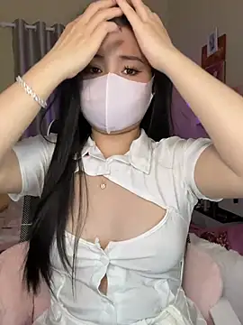 Snapshot of MI_KA22 chatting on March 7, 2026, 5:59 am MI KA22 online show from March 7, 2026, 5:59 am