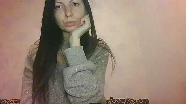 AliseWats online show from March 21, 2025, 7:02 pm