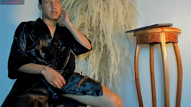 Snapshot of cristhal_sexy chatting on March 14, 2025, 2:30 pm cristhal sexy online show from March 14, 2025, 2:30 pm