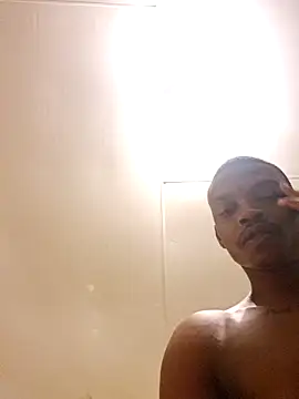 bakedsnackmmh online show from February 5, 2026, 8:35 pm