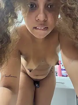 Snapshot of AlesiaCooper chatting on March 14, 2026, 11:54 pm AlesiaCooper online show from March 14, 2026, 11:54 pm