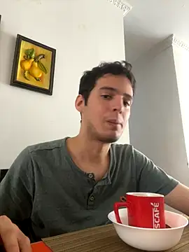 Thiagobb7 online show from October 25, 2025, 2:35 pm