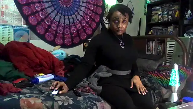 GardeniaFields online show from January 6, 2026, 12:03 am