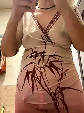 Snapshot of Baby96188 chatting on September 12, 2025, 12:00 am Baby96188 online show from September 12, 2025, 12:00 am