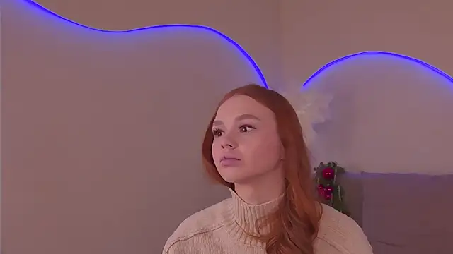 Snapshot of MiraBliss chatting on December 14, 2025, 6:34 pm MiraBliss online show from December 14, 2025, 6:34 pm