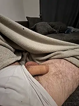 Snapshot of Smokeym123 chatting on February 6, 2026, 4:32 pm Smokeym123 online show from February 6, 2026, 4:32 pm