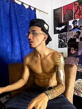 Snapshot of Zayn_kane chatting on October 16, 2025, 2:12 am Zayn kane online show from October 16, 2025, 2:12 am