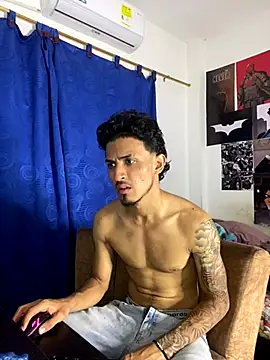 Snapshot of Zayn_kane chatting on November 8, 2025, 4:01 am Zayn kane online show from November 8, 2025, 4:01 am