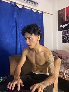 Snapshot of Zayn_kane chatting on November 11, 2025, 1:05 am Zayn kane online show from November 11, 2025, 1:05 am