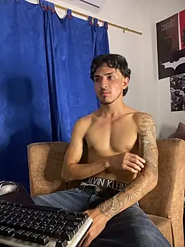 Snapshot of Zayn_kane chatting on January 10, 2026, 2:02 am Zayn kane online show from January 10, 2026, 2:02 am