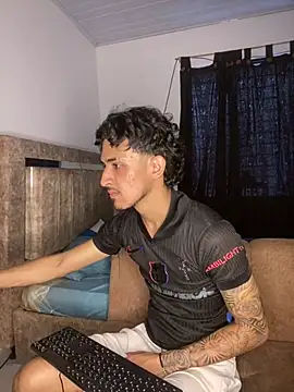 Snapshot of Zayn_kane chatting on February 8, 2026, 6:22 pm Zayn kane online show from February 8, 2026, 6:22 pm