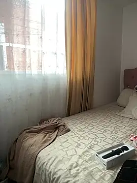 Snapshot of VictoriaGerard_Pink chatting on February 15, 2026, 9:55 pm VictoriaGerard Pink online show from February 15, 2026, 9:55 pm