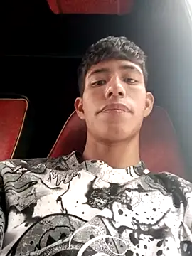 dareck 18 online show from September 26, 2025, 7:51 pm