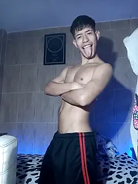 Snapshot of dareck_18 chatting on February 6, 2026, 3:04 pm dareck 18 online show from February 6, 2026, 3:04 pm