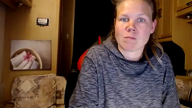 CallMeMaria online show from January 14, 2025, 7:43 pm