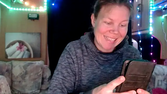 CallMeMaria online show from February 4, 2025, 11:38 am