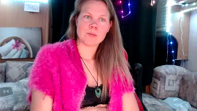 CallMeMaria online show from February 12, 2025, 6:51 pm