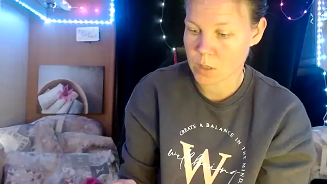 CallMeMaria online show from March 3, 2025, 10:06 am