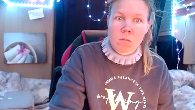 CallMeMaria online show from March 11, 2025, 11:12 am