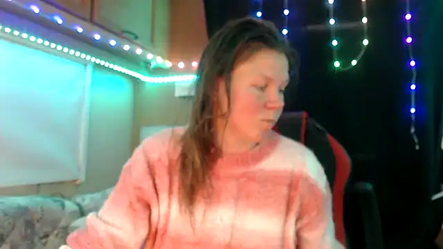 CallMeMaria online show from March 18, 2025, 2:04 pm