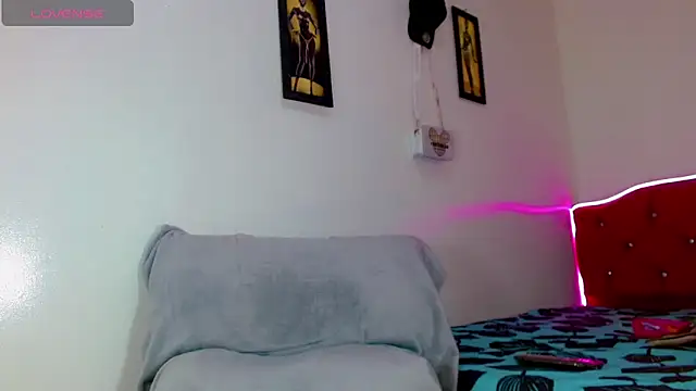 alexsandra kiss online show from February 24, 2026, 10:57 am