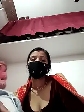 Snapshot of Daya_Chheda chatting on November 17, 2025, 12:05 am Daya Chheda online show from November 17, 2025, 12:05 am