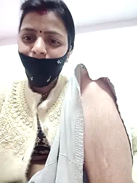 Snapshot of Daya_Chheda chatting on February 3, 2026, 5:07 pm Daya Chheda online show from February 3, 2026, 5:07 pm