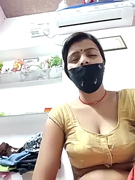 Snapshot of Daya_Chheda chatting on March 10, 2026, 11:43 pm Daya Chheda online show from March 10, 2026, 11:43 pm