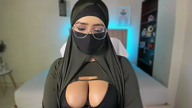 Sasha Anaan online show from October 26, 2025, 8:53 am