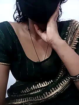 seexypatola online show from October 1, 2025, 4:40 am