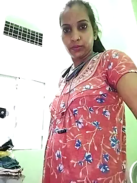 Hotty-Nidhi online show from March 12, 2025, 2:23 pm