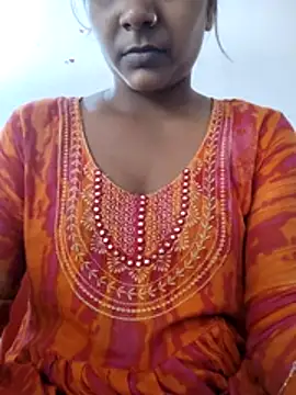 Snapshot of indiancute43 chatting on July 13, 2026, 6:49 am indiancute43 online show from July 13, 2026, 6:49 am