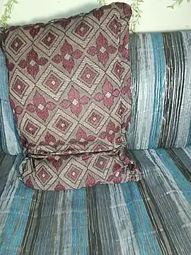 Snapshot of HARSHHU01 chatting on October 12, 2025, 11:53 am HARSHHU01 online show from October 12, 2025, 11:53 am